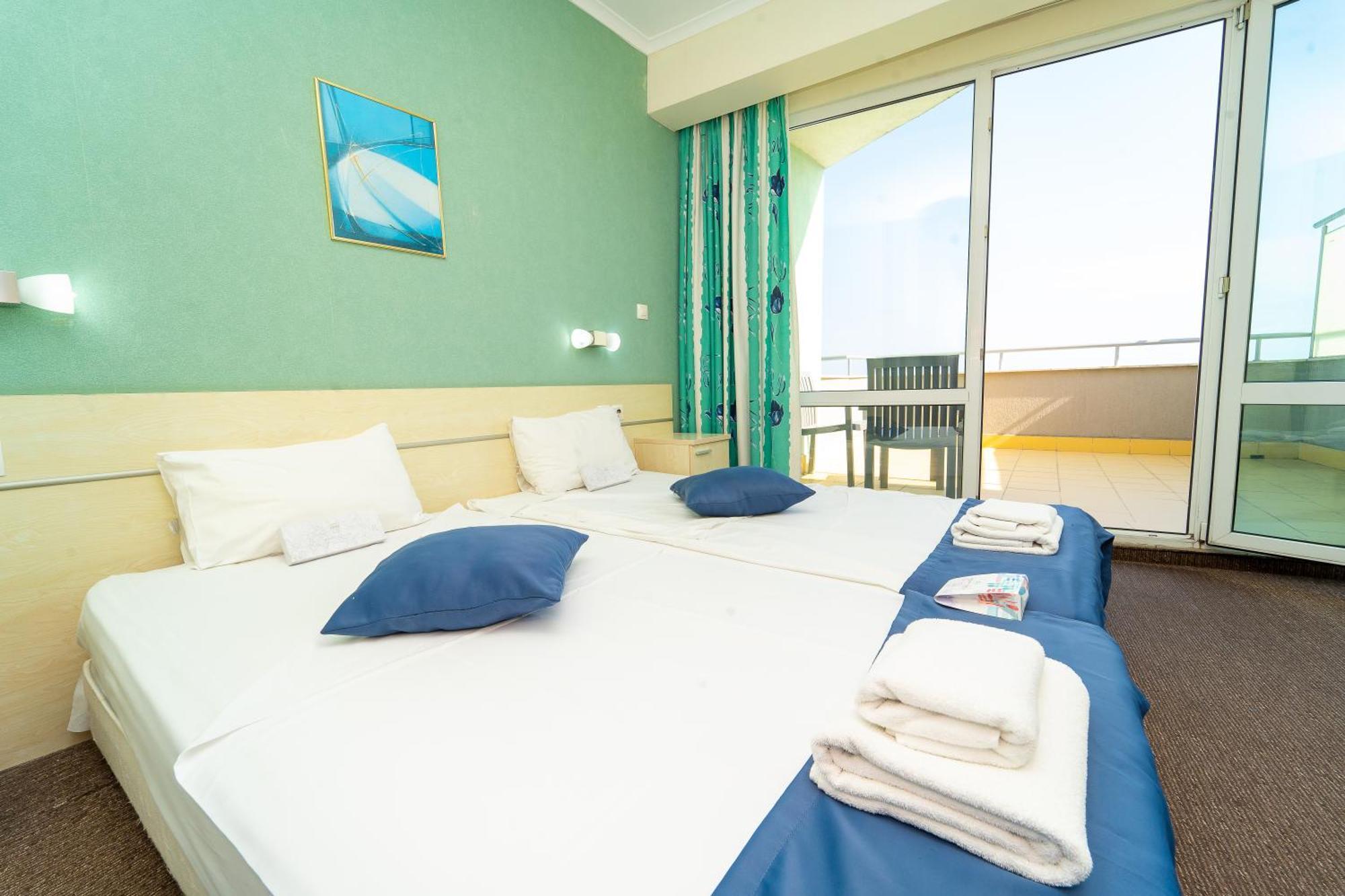 Mpm Hotel Arsena Nesebar Bilik gambar